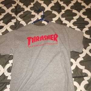 Grey thrasher tee